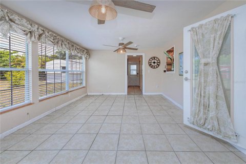 House in Port Charlotte, Florida 3 bedrooms, 135.27 sq.m. № 1163706 - photo 21