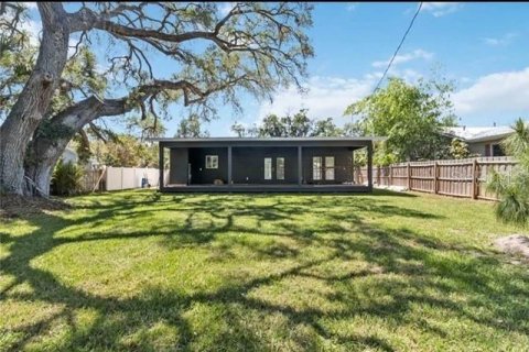 Villa ou maison à louer à Sarasota, Floride: 2 chambres, 133.41 m2 № 1386557 - photo 10