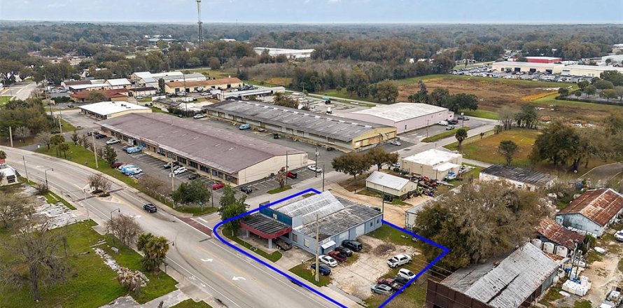 Commercial property in Ocala, Florida 478.26 sq.m. № 1017400