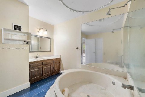 Copropriété à vendre à Miami, Floride: 2 chambres, 132.85 m2 № 1367292 - photo 20