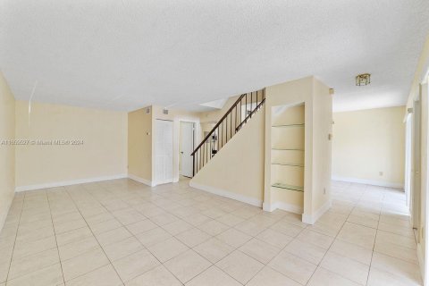 Copropriété à vendre à Miami, Floride: 2 chambres, 132.85 m2 № 1367292 - photo 11