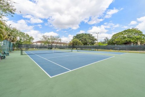 Condo in Miami, Florida, 2 bedrooms  № 1367292 - photo 30