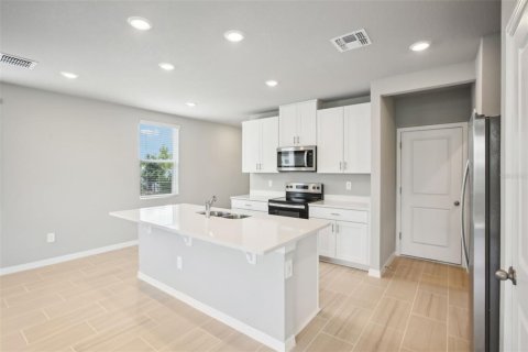 Adosado en venta en Wesley Chapel, Florida, 3 dormitorios, 167.97 m2 № 1264472 - foto 12