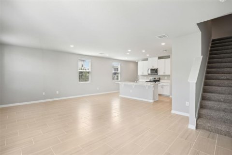 Adosado en venta en Wesley Chapel, Florida, 3 dormitorios, 167.97 m2 № 1264472 - foto 8