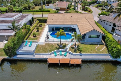 Villa ou maison à vendre à Deerfield Beach, Floride: 3 chambres, 234.11 m2 № 354318 - photo 6