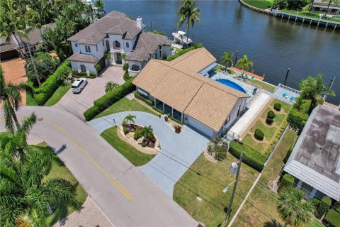 Casa en venta en Deerfield Beach, Florida, 3 dormitorios, 234.11 m2 № 354318 - foto 14