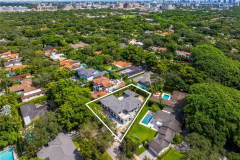 Casa en venta en Coral Gables, Florida, 6 dormitorios, 480.58 m2 № 1378956 - foto 10