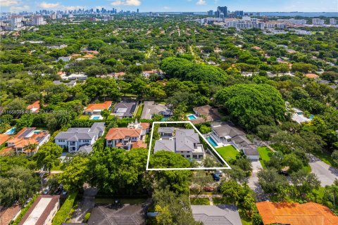 Casa en venta en Coral Gables, Florida, 6 dormitorios, 480.58 m2 № 1378956 - foto 8