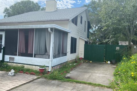 House in Tampa, Florida 3 bedrooms, 123.56 sq.m. № 1366398 - photo 3