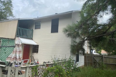 House in Tampa, Florida 3 bedrooms, 123.56 sq.m. № 1366398 - photo 9