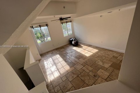 Touwnhouse à louer à Aventura, Floride: 2 chambres, 122.26 m2 № 1367404 - photo 20