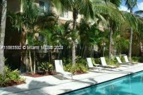 Adosado en alquiler en Aventura, Florida, 2 dormitorios, 122.26 m2 № 1367404 - foto 8