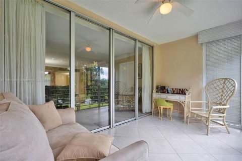 Copropriété à vendre à Pompano Beach, Floride: 2 chambres, 102.19 m2 № 1367403 - photo 7