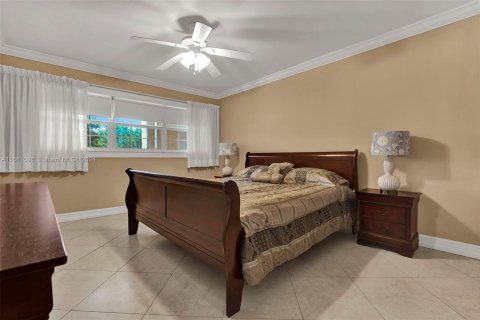 Condo in Pompano Beach, Florida, 2 bedrooms  № 1367403 - photo 5