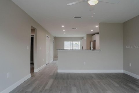 Casa en venta en Haines City, Florida, 3 dormitorios, 122.82 m2 № 1392427 - foto 20