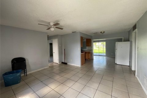 Casa en venta en Orlando, Florida, 3 dormitorios, 137.31 m2 № 1392380 - foto 3