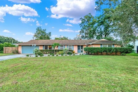 Casa en venta en DeLand, Florida, 3 dormitorios, 184.88 m2 № 1392464 - foto 1