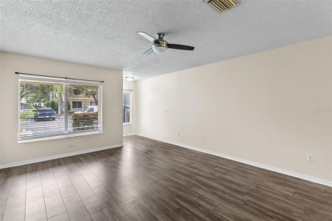 Touwnhouse à vendre à Riverview, Floride: 2 chambres, 142.33 m2 № 1368260 - photo 3