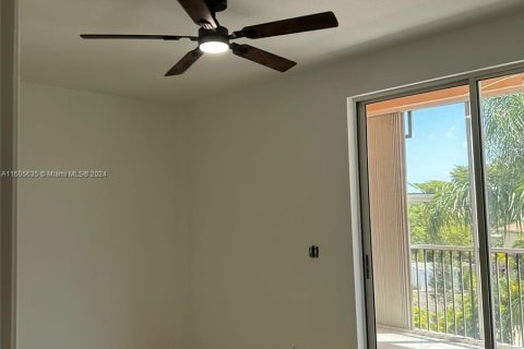 Condominio en venta en Dania Beach, Florida, 2 dormitorios, 86.86 m2 № 1226099 - foto 9