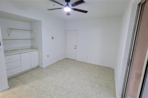 Copropriété à vendre à Dania Beach, Floride: 2 chambres, 86.86 m2 № 1226099 - photo 7