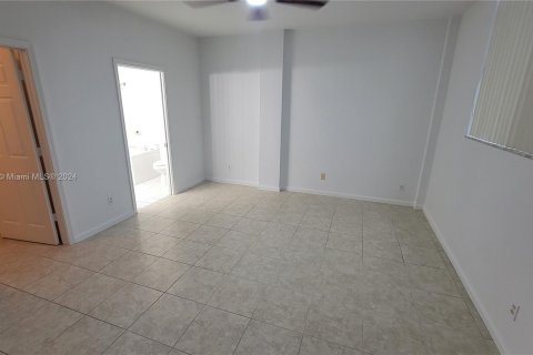 Condominio en venta en Dania Beach, Florida, 2 dormitorios, 86.86 m2 № 1226099 - foto 12