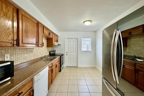 Apartment in Tampa, Florida 2 bedrooms, 75.07 sq.m. № 1357962 - photo 6