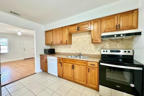 Apartment in Tampa, Florida 2 bedrooms, 75.07 sq.m. № 1357962 - photo 7