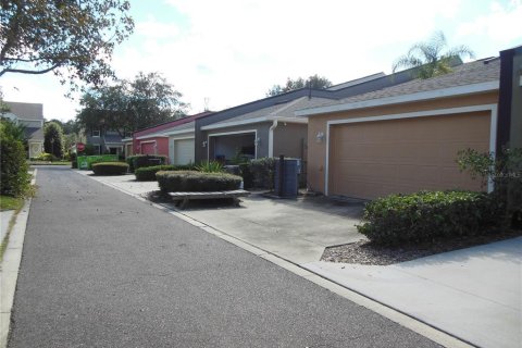 Townhouse in DeLand, Florida 3 bedrooms, 152.08 sq.m. № 793937 - photo 13