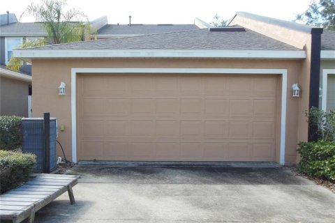Townhouse in DeLand, Florida 3 bedrooms, 152.08 sq.m. № 793937 - photo 12