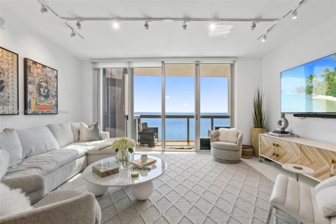 Condominio en venta en Miami Beach, Florida, 2 dormitorios, 145.39 m2 № 1310855 - foto 9