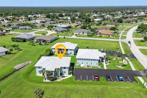 Copropriété à vendre à Punta Gorda, Floride: 2 chambres, 108.14 m2 № 1314460 - photo 6