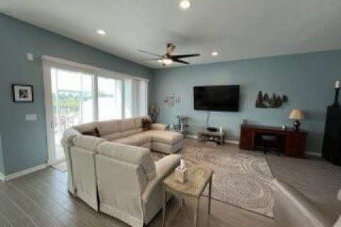 House in St. Johns, Florida 4 bedrooms, 233.65 sq.m. № 773300 - photo 6