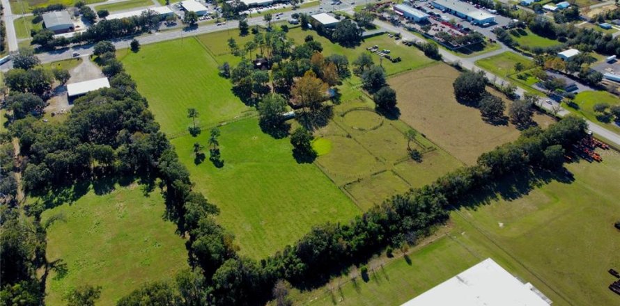 Terrain à Ocala, Floride № 926001