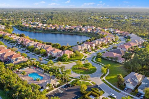 Villa ou maison à vendre à Hobe Sound, Floride: 5 chambres, 309.09 m2 № 1102360 - photo 11