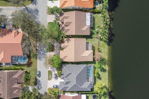 Casa en venta en Coral Springs, Florida, 4 dormitorios, 212.75 m2 № 1229276 - foto 6