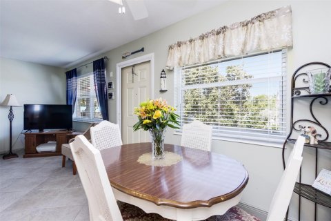 Condo in Dania Beach, Florida, 1 bedroom  № 1005281 - photo 21