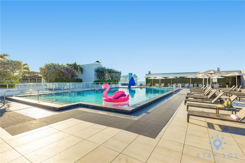 Condo in Hollywood, Florida, 1 bedroom  № 1378704 - photo 26