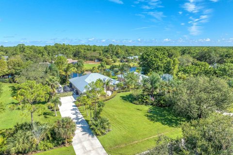 House in Stuart, Florida 4 bedrooms, 297.84 sq.m. № 1154424 - photo 15