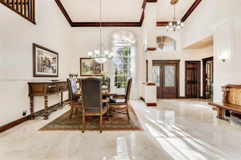 Villa ou maison à vendre à Pembroke Pines, Floride: 5 chambres, 310.76 m2 № 1235456 - photo 8