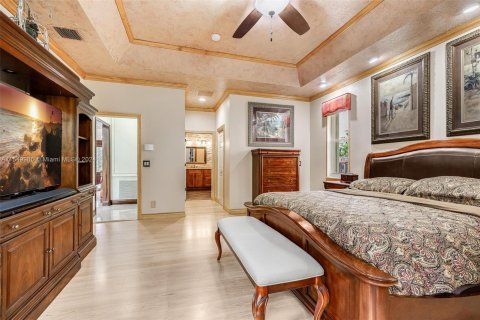 Villa ou maison à vendre à Pembroke Pines, Floride: 5 chambres, 310.76 m2 № 1235456 - photo 14