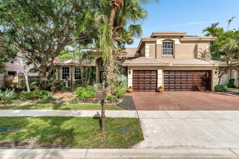 Casa en venta en Pembroke Pines, Florida, 5 dormitorios, 310.76 m2 № 1235456 - foto 3