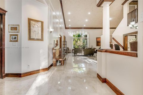 Villa ou maison à vendre à Pembroke Pines, Floride: 5 chambres, 310.76 m2 № 1235456 - photo 4