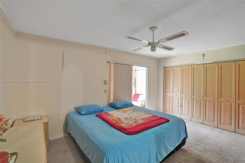 Condo in Deerfield Beach, Florida, 1 bedroom  № 1235497 - photo 14