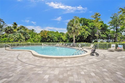 Condo in Deerfield Beach, Florida, 1 bedroom  № 1235497 - photo 27