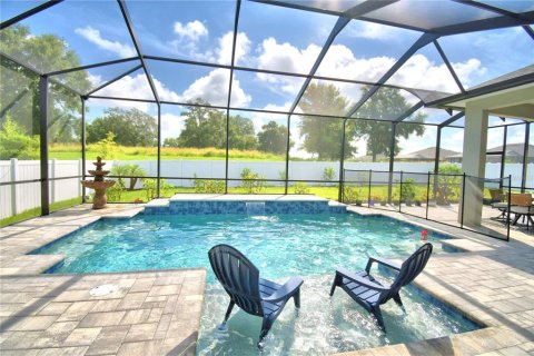 House in Lakeland, Florida 5 bedrooms, 274.99 sq.m. № 1369585 - photo 27