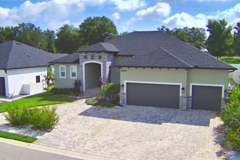 House in Lakeland, Florida 5 bedrooms, 274.99 sq.m. № 1369585 - photo 5