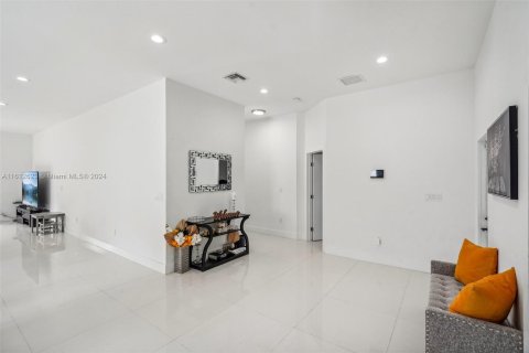 Casa en venta en Fort Lauderdale, Florida, 3 dormitorios, 158.68 m2 № 1234480 - foto 17