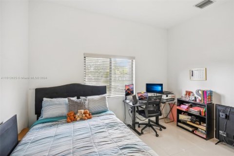 Casa en venta en Fort Lauderdale, Florida, 3 dormitorios, 158.68 m2 № 1234480 - foto 20