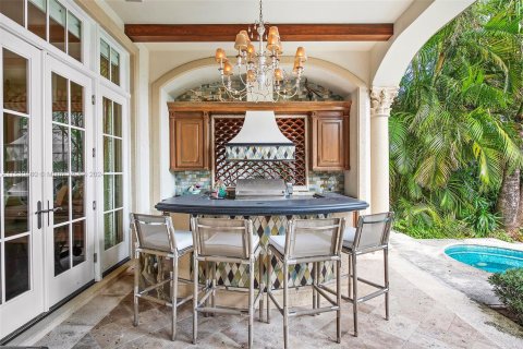 Villa ou maison à vendre à Fisher Island, Floride: 6 chambres, 873.56 m2 № 1000428 - photo 16