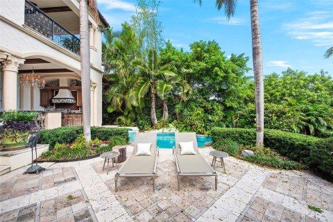 Villa ou maison à vendre à Fisher Island, Floride: 6 chambres, 873.56 m2 № 1000428 - photo 13